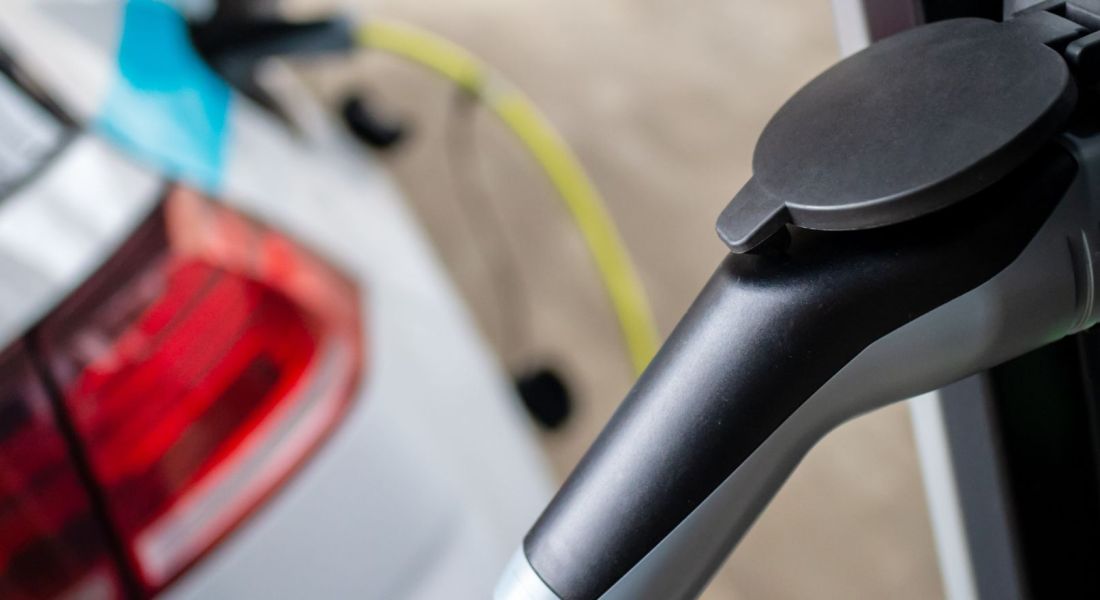 5 Benefits of an At-Home EV Charging Station